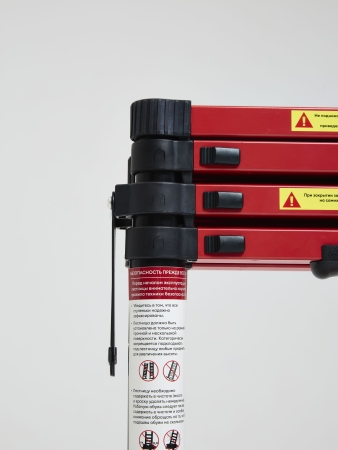 Лестница стремянка телескопическая WORKY BLACK 4+5 ступеней 1,1м+1,4м