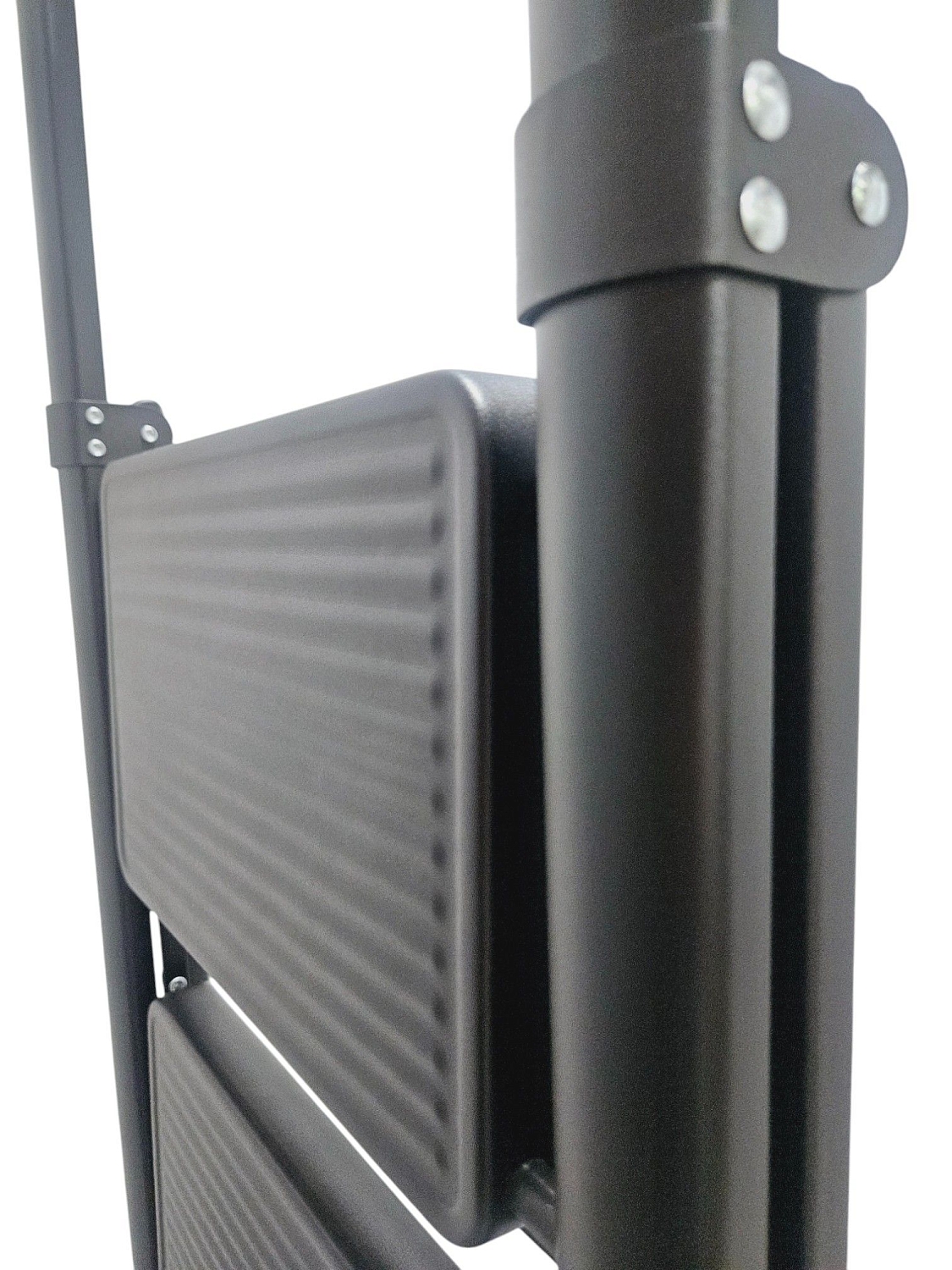 Стремянка стальная, черная 5 широких ступеней