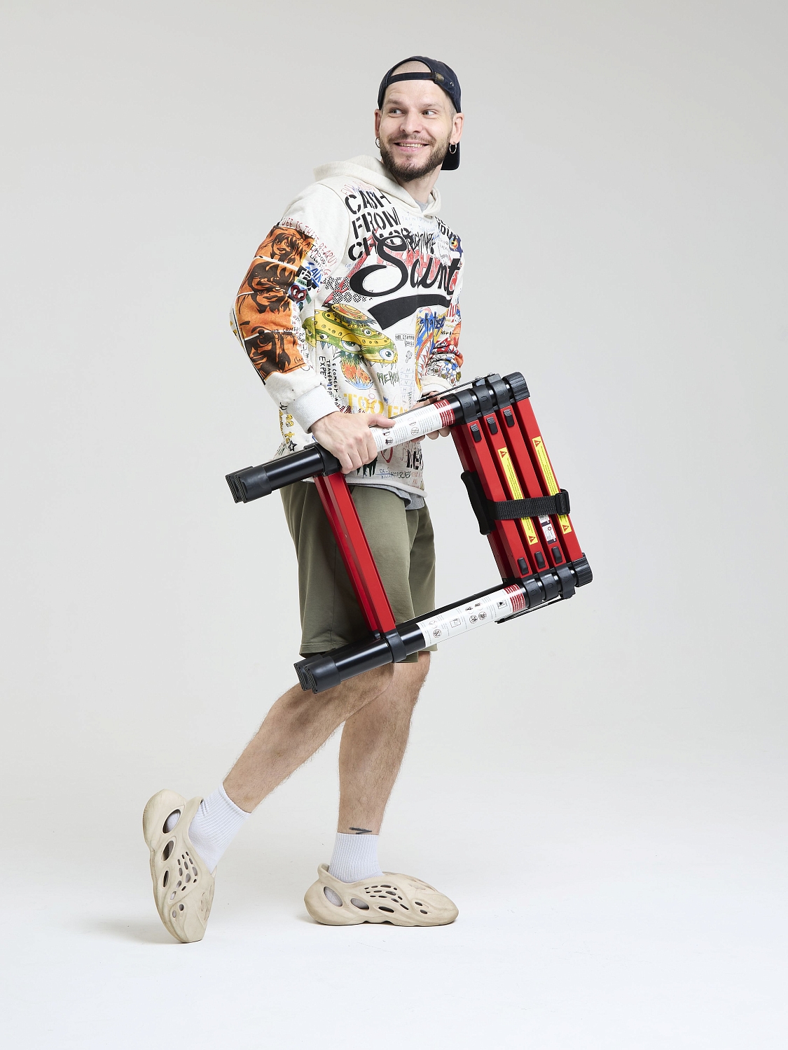 Лестница стремянка телескопическая WORKY BLACK 5+6 ступеней 1,4м+1,7м