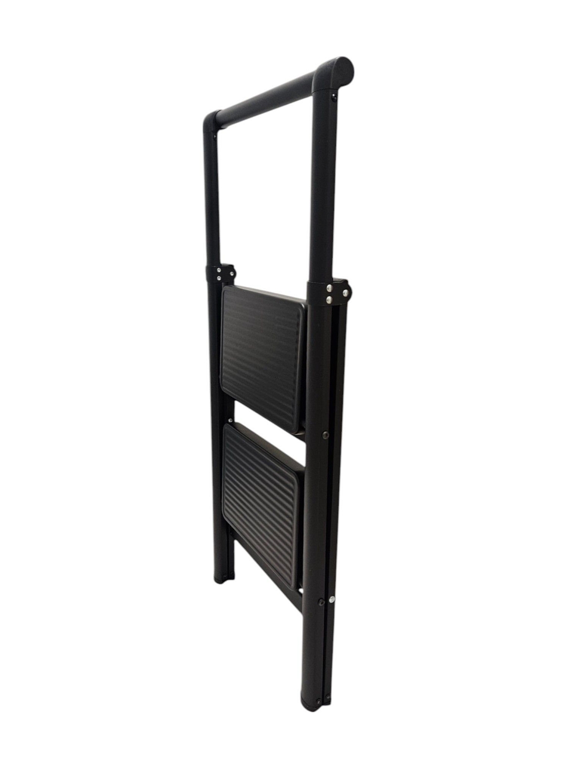 Стремянка стальная, черная 2 широкие ступени