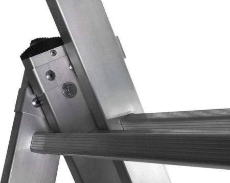 WORKY Лестница универсальная трехсекционная 3х6,  высота 1. 74/ 2. 59/ 3. 46 м ARD255961